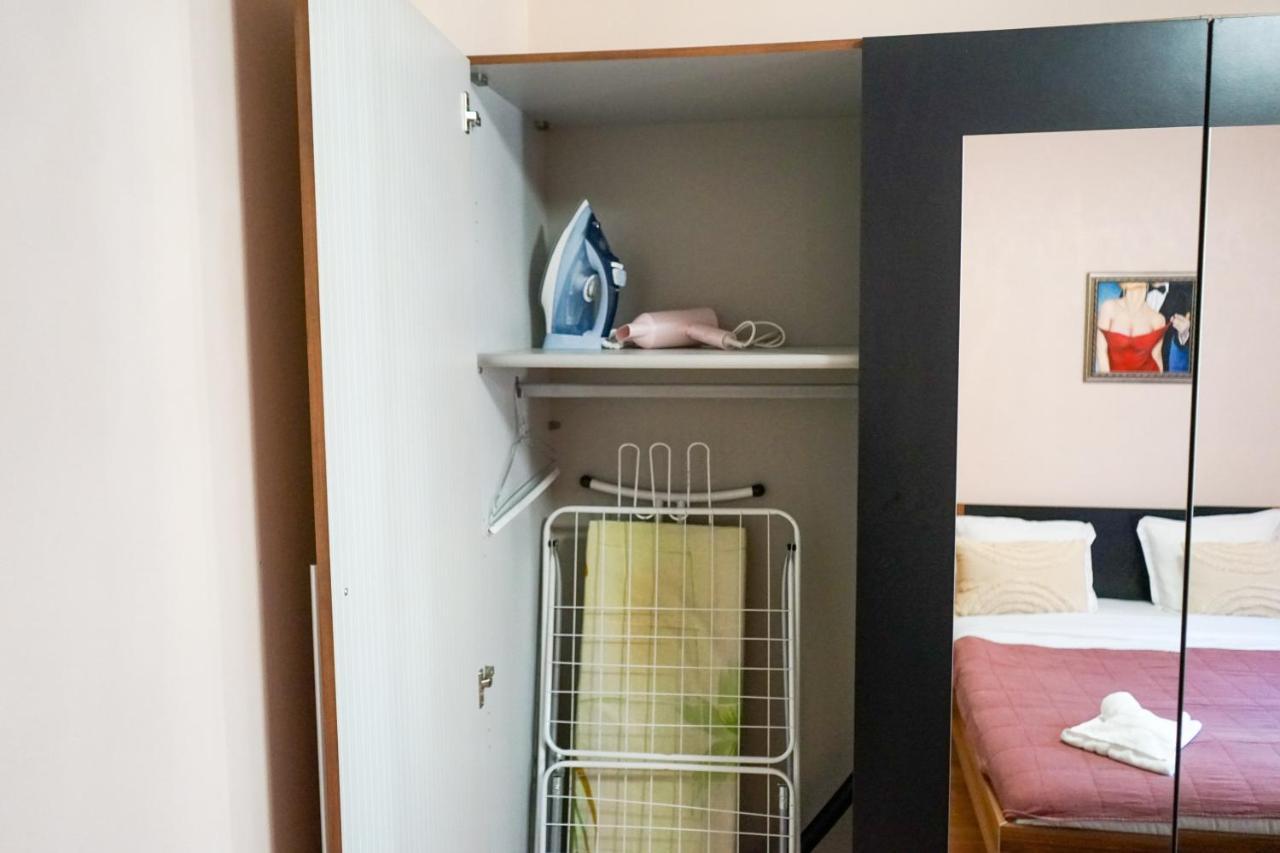 Comfortable 2Br Urban Getaway In City Center Plowdiw Exterior foto
