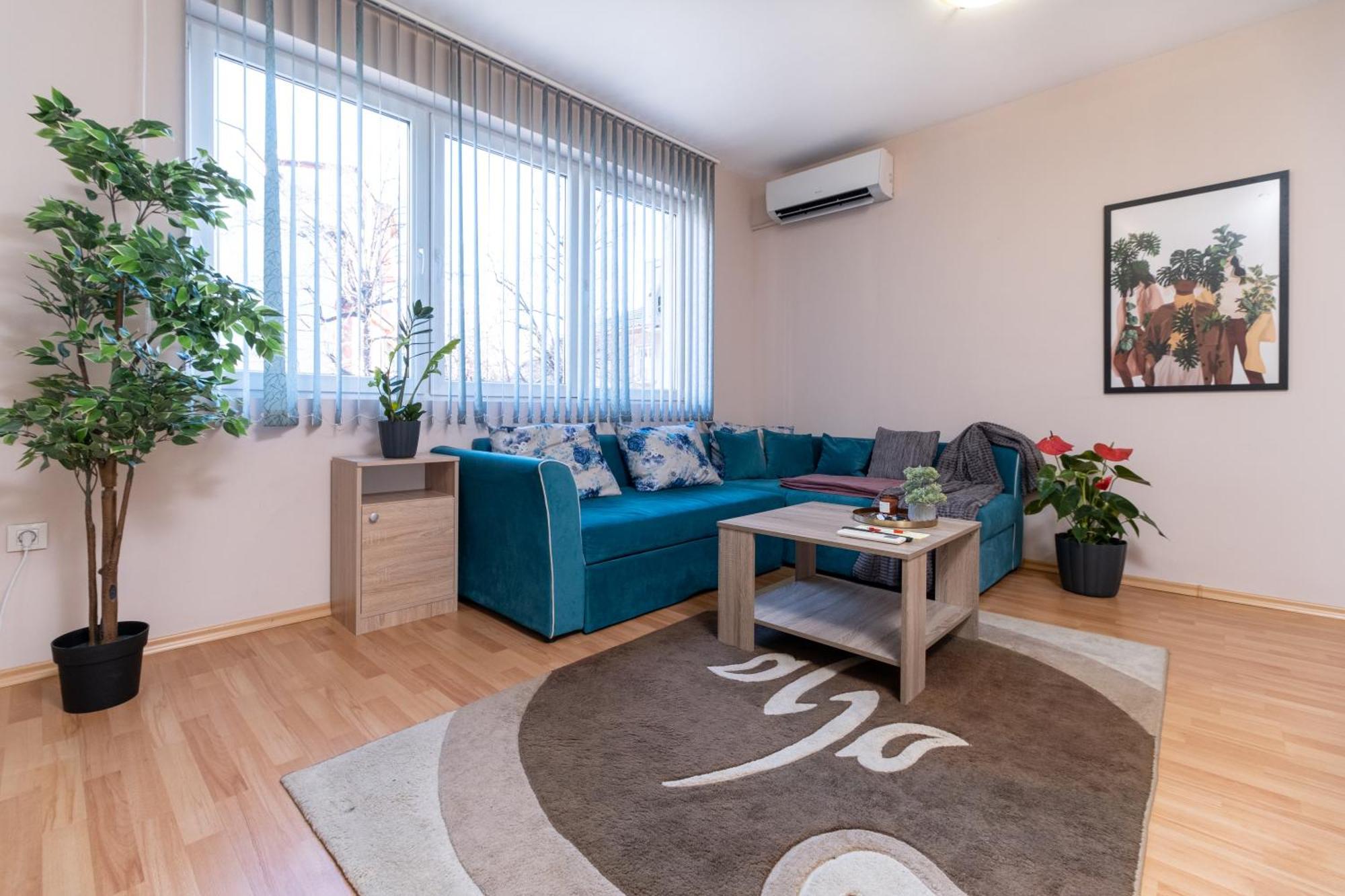 Comfortable 2Br Urban Getaway In City Center Plowdiw Exterior foto